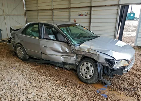 2001 Honda Accord Lx from USA, damaged, VIN 1HGCG56491A008370